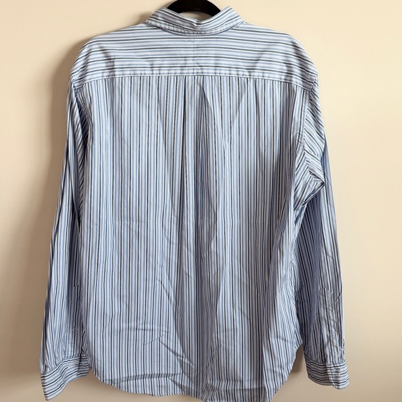 Classic Ralph Lauren Button Up Size Large - Picture 2 of 3